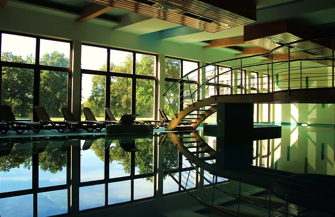 Dwór Kombornia Hotel&SPA-1